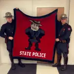 Blankets for Schools: Personalized Gifts for Grads…